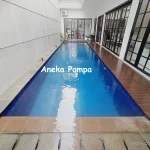 merawat kolam menggunakan vacuum